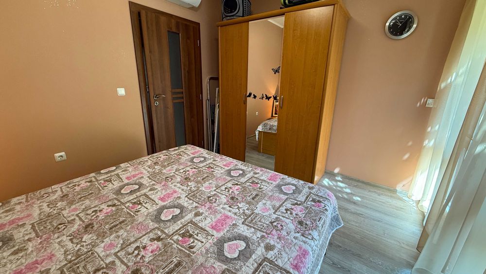 Продава се Двустаен апартамент в Варна, Бриз - 76 кв.м за 2448 €/кв.м - Снимка #8
