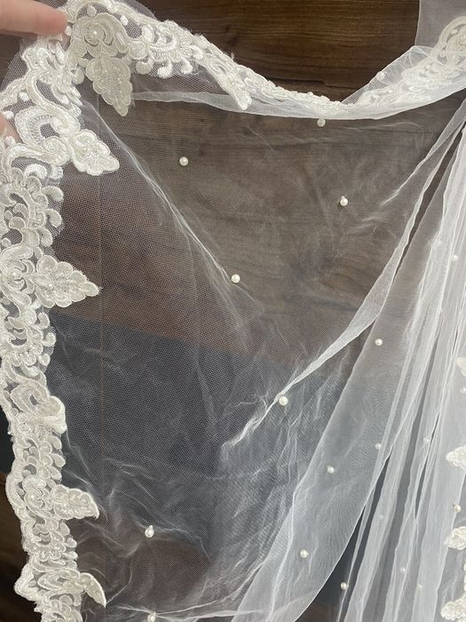 Фата свадебная продается