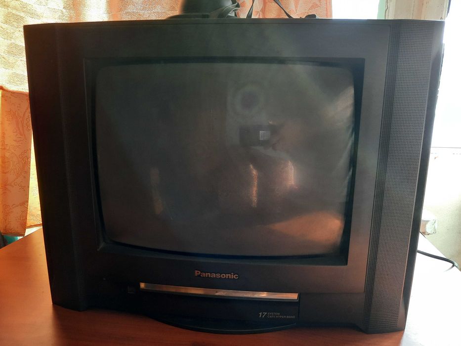 Телевизор panasonic