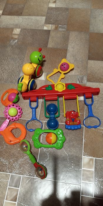 Игрушки детские разные