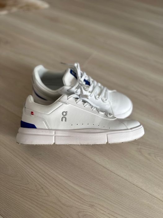 On Cloud The Roger Advantage 42