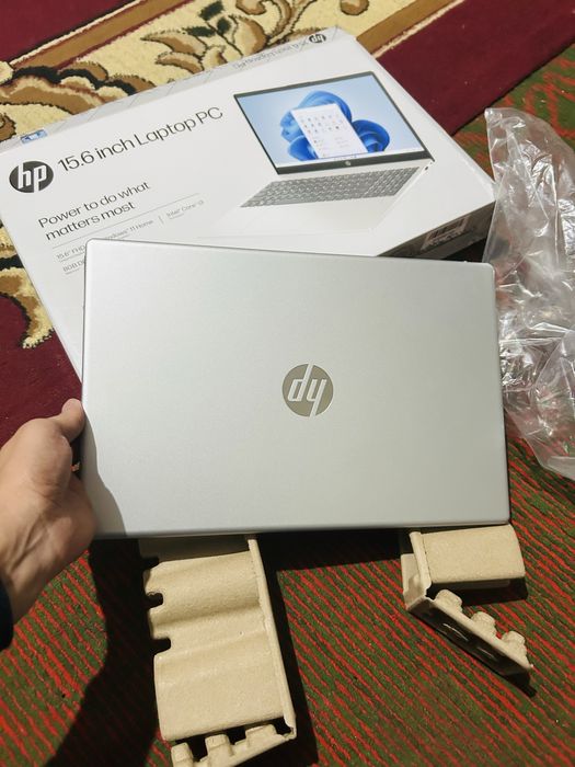 Hp yangi turibdi srochni sotiladi narxi arzon