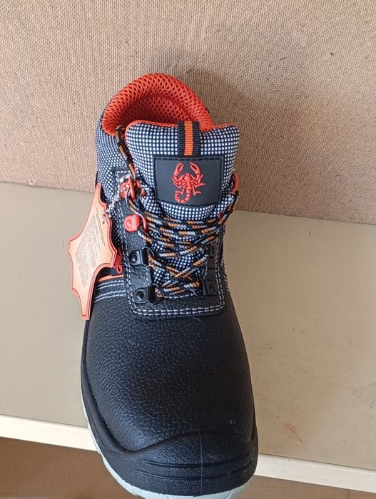 Строительная обувь scorpion