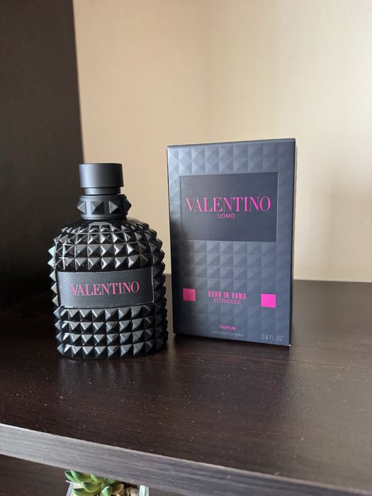 Valentino born in roma Extradose