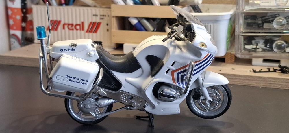 Vand macheta motocicleta politie belgiana