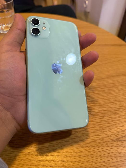 iPhone 11 64gb 100% идеал