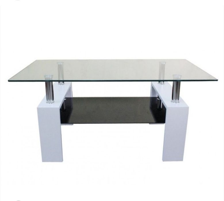 Стъклена трапезна маса