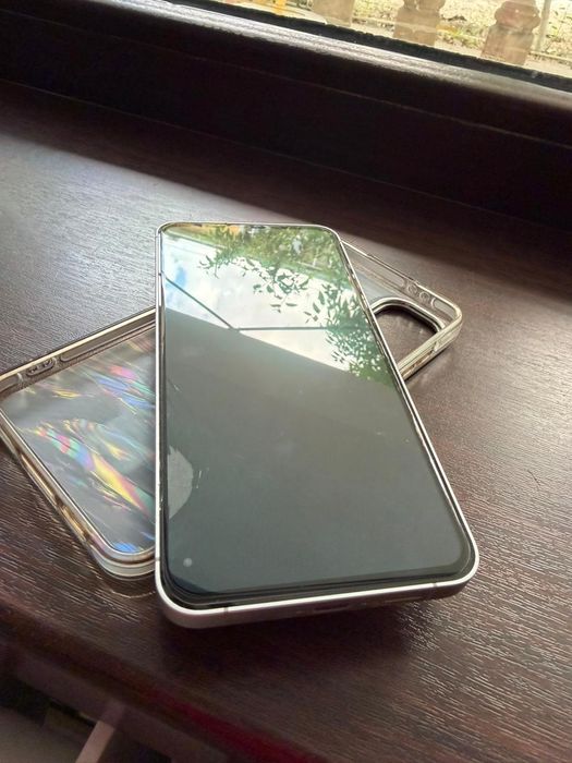 Продам срочно Samsung Galaxy S24 FE