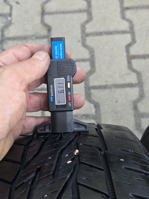 215 60 17 Continental