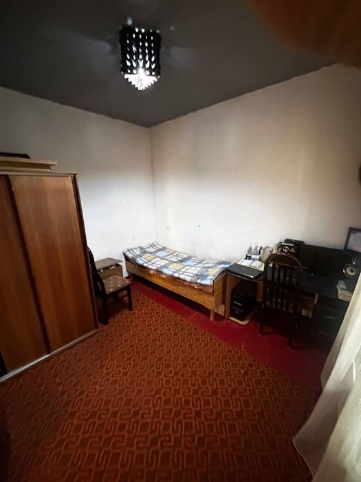 Nazarbekda Hovli sotiladi 70 000$ oʻtip beriladi