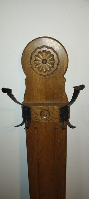 Закачалка за дрехи масив, ковано желязо