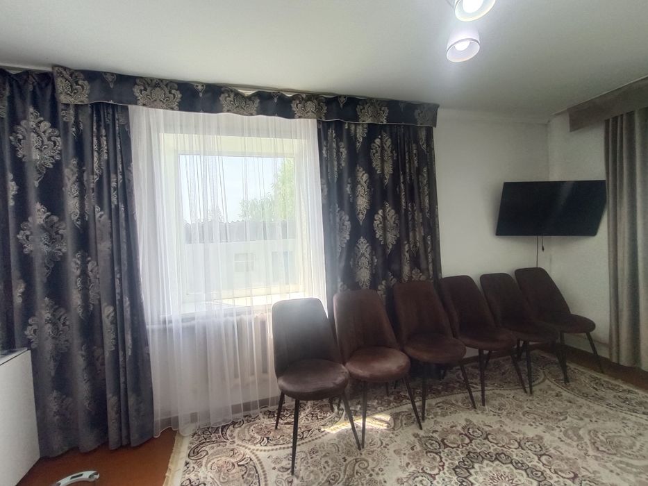 Продам шторы б/у