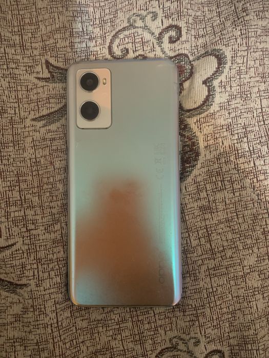 оппо а96 не много погнут