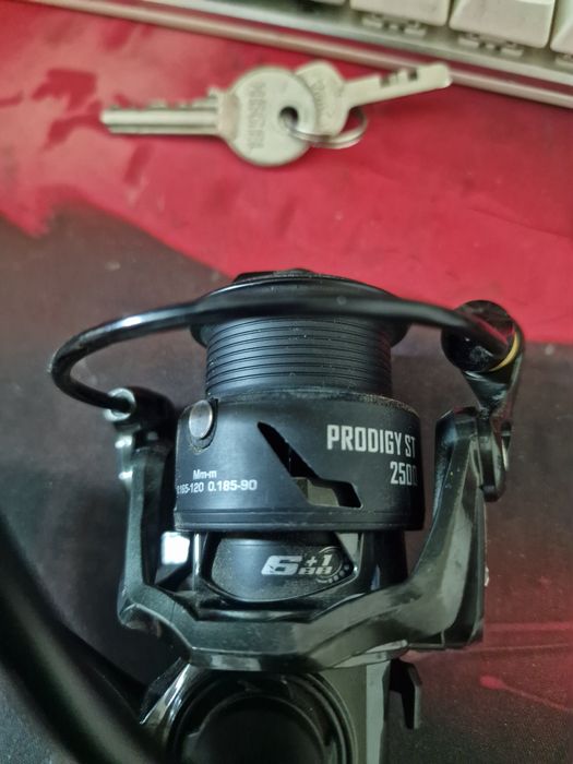 Катушка для спининга 2500