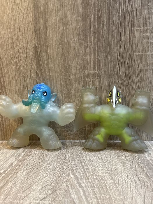 Игрушки goo jit zu мамонт и птеродактиль