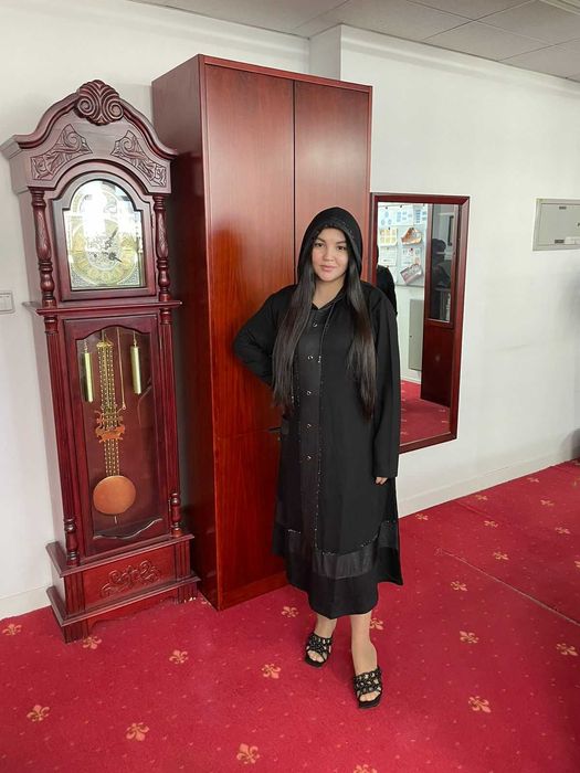 Продам турецкие платья новые