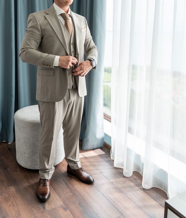 Елегантен мъжки костюм Carducci – Slim Fit, размер 52