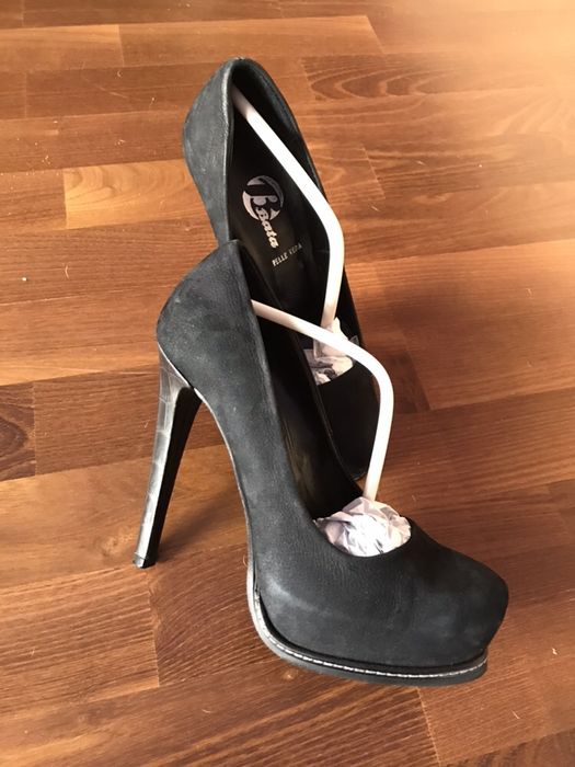 Pantofi Batta din piele naturală mărimea 36. Poze reale