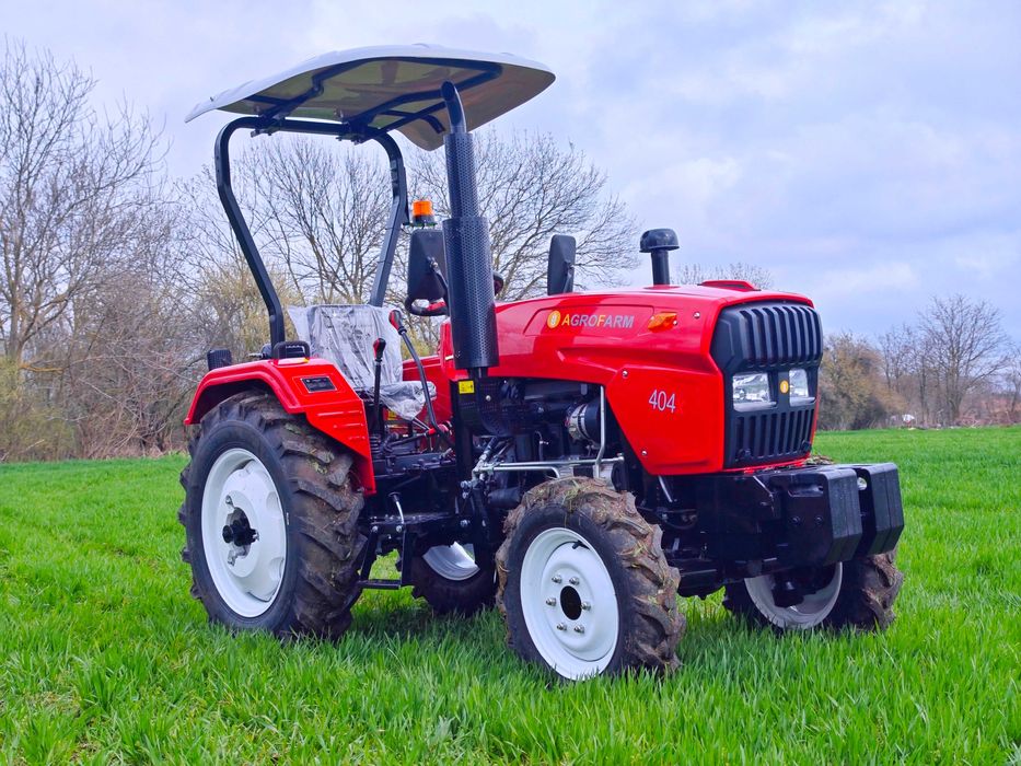 Tractor Nou 40 CP 4x4 - Semi Cabina NOI UTB 650 445 japonez semicabina