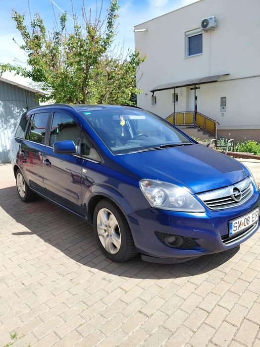 De vânzare Opel Zafira 1.7 cdti,anul fabricației 2010,stare buna ,unic proprietar  in Romania preț 2400 euro!