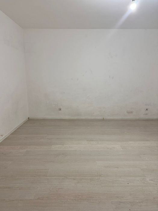 Продам квартиру 1комн 42м²