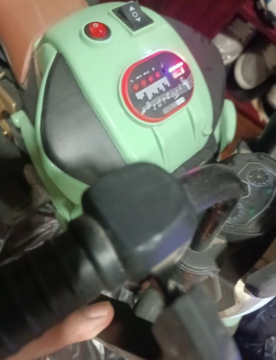 Assalom alekum Detskiy Bolalar uchun Motosikl Sotiladi Elketron