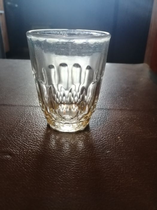 Продаются стаканы