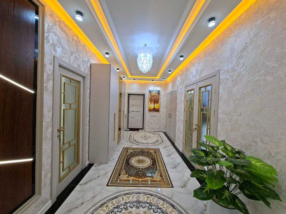 3х комнатная квартира на 7 этаже 107кв/м, в Самарканде