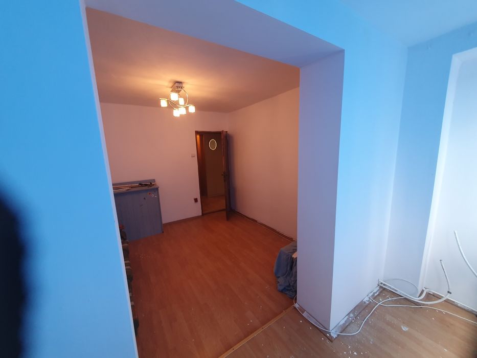 Vând apartament două camere