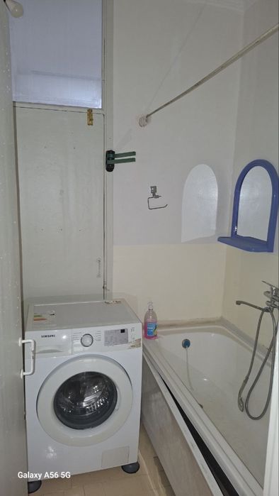 Юнусабад 4 1/4/4 балкон 1,5*6