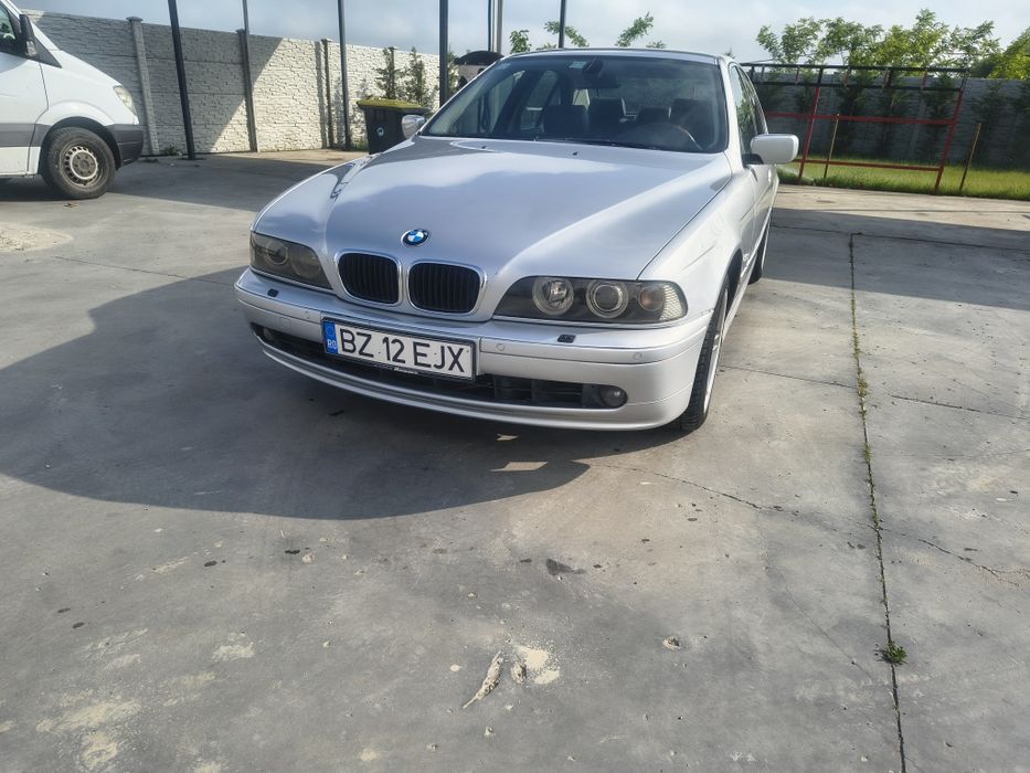 Vând BMW Seria 5 E39 (2003) – 525i Benzină, Manual