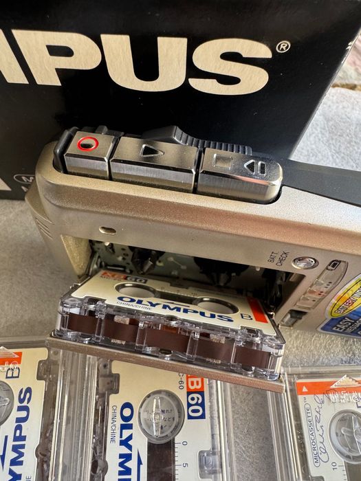 Диктофони и уокмени