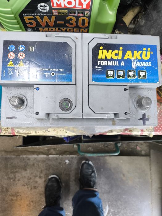 Аккумулятор 72А.