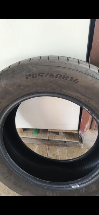 De vanzare anvelope Laufenn rulate doar 5000km