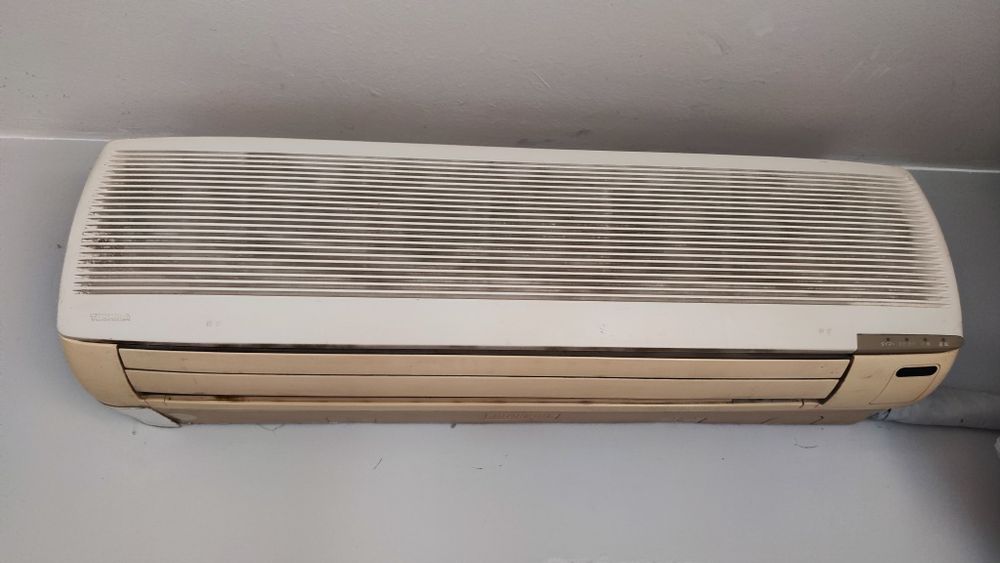 Климатик TOSHIBA