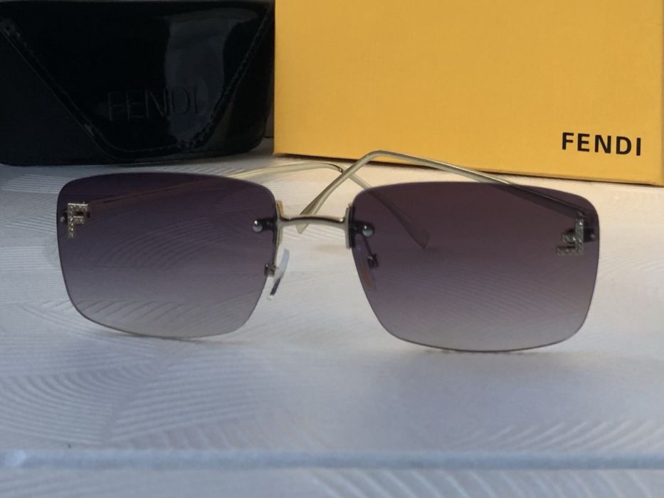 Дамски слънчеви очила правоъгълни 3 цвята кафяви черни сини