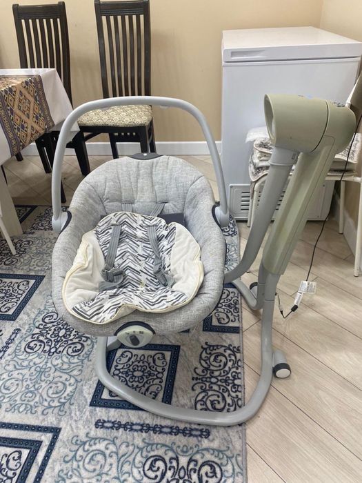 Продается шезлонг в отличном состоянии