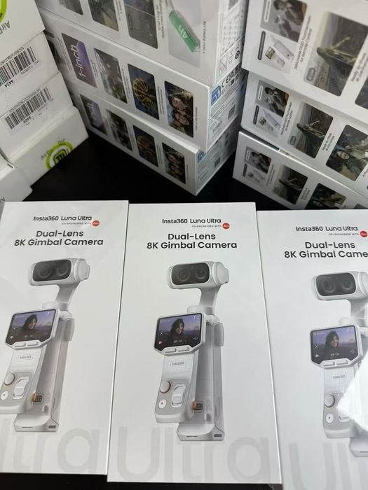 Insta 360 luna ultra белый