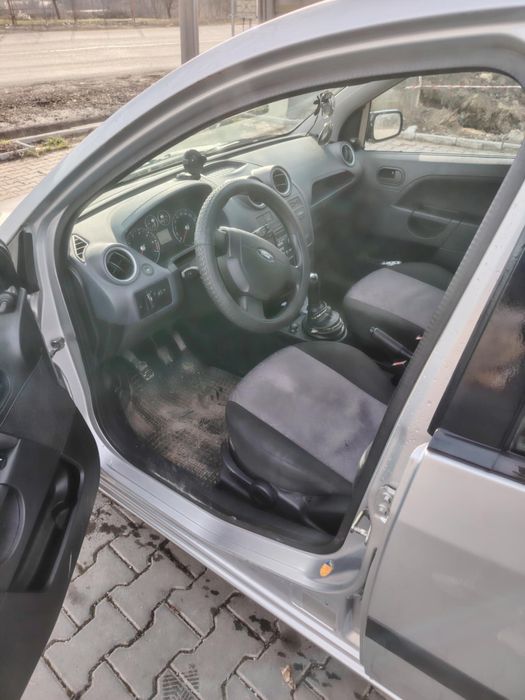 Ford fiesta 1.3 benzina