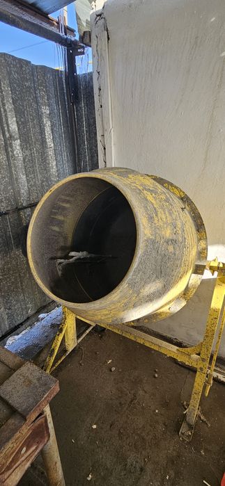 Бетономешалка 250л