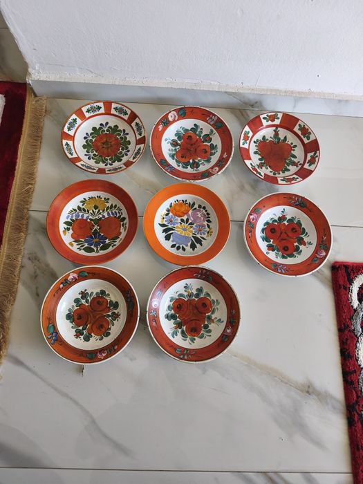 Farfurii vechi pt decorațiuni