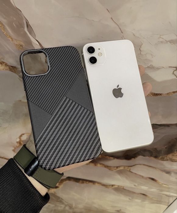 Продам телефон Айфон 11 128Gb