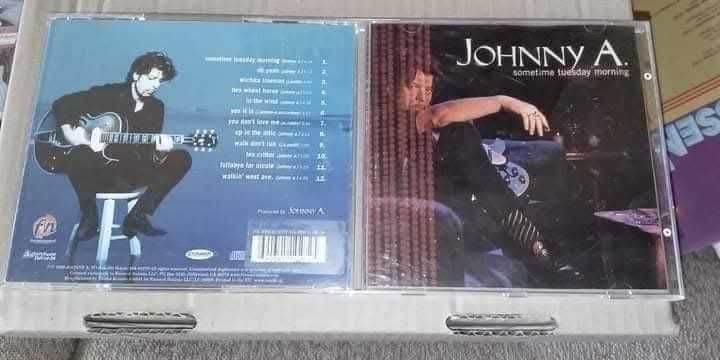 Продавам оригинални и неофициални ( буутлег концерти ) дискове