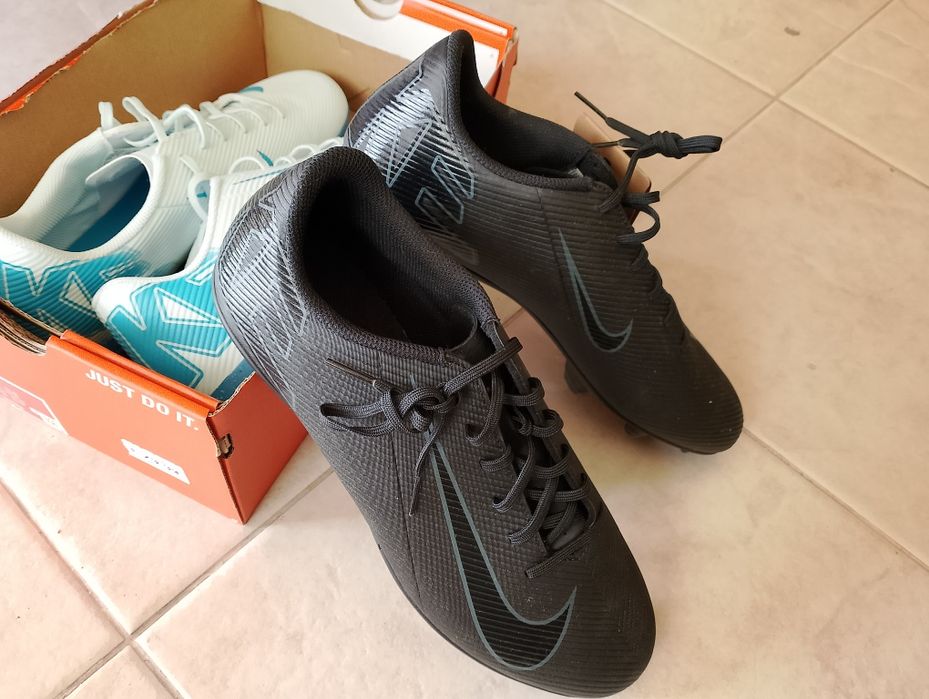 Футболни обувки  Nike Mercurial  Air Zoom Vapor 16 .чисто нови Номера