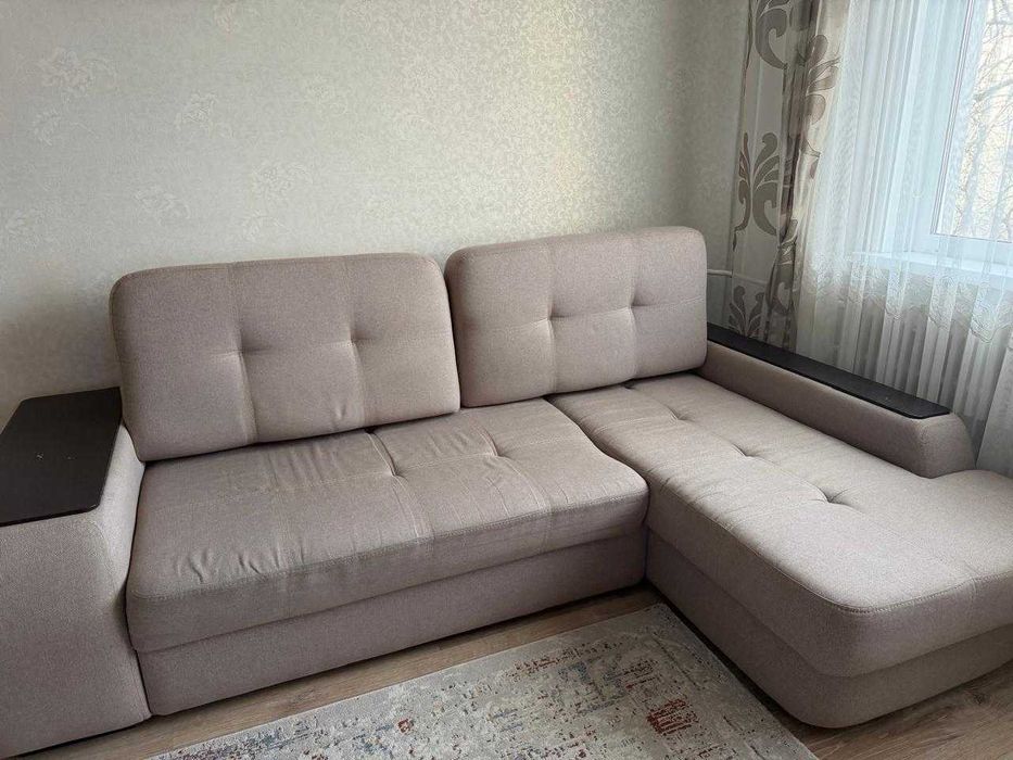 Продам угловой диван