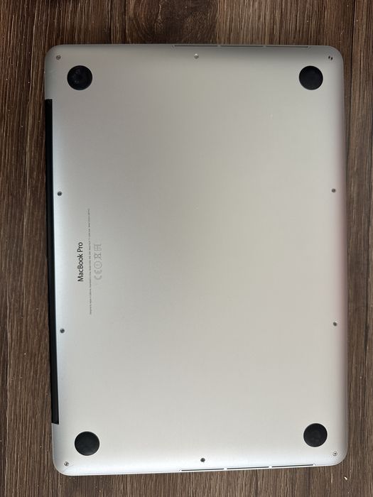 Vand Macbook Pro Early 2015 13”