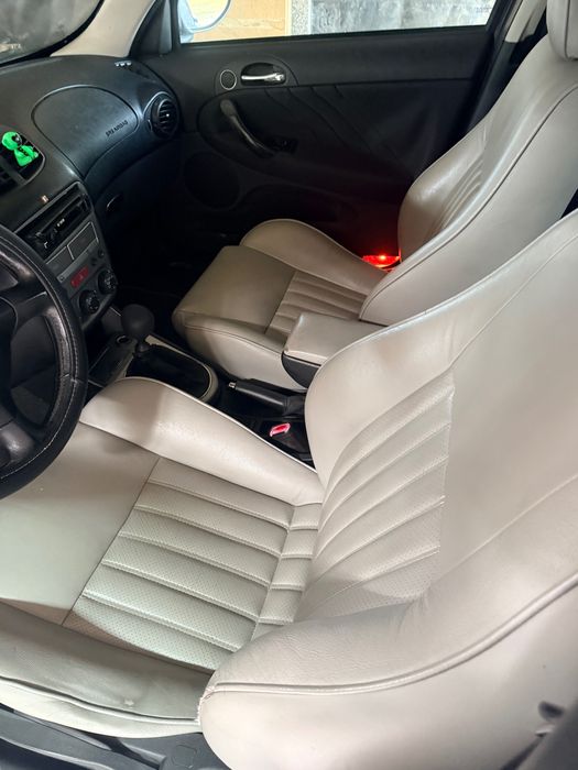 Vând autoturism Alfa Romeo 147