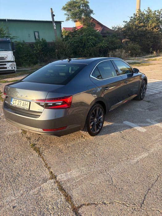 Skoda Superb Skoda Superb 2021 2.0 tdi 4x4