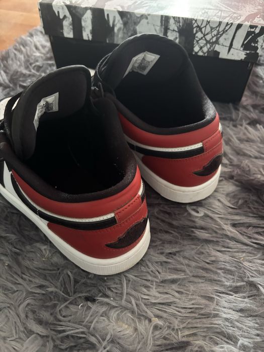 Jordan 1 low SE