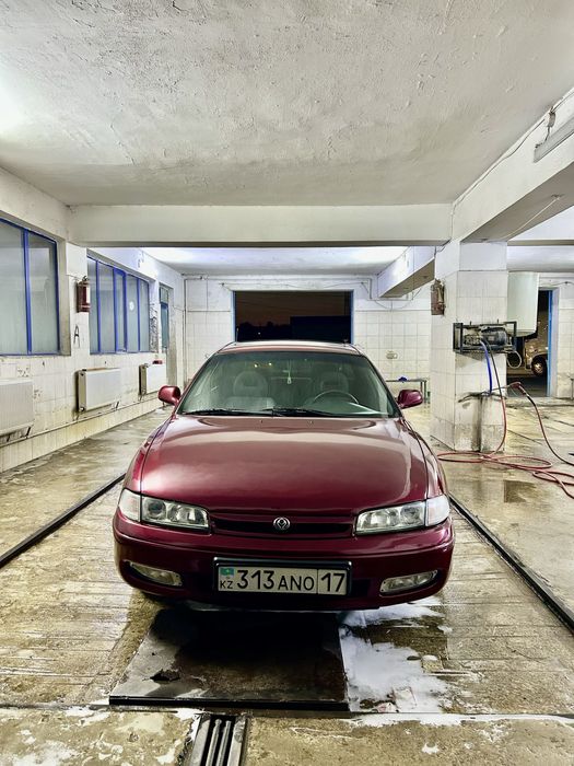 Mazda Cronos 2.5 Автомат